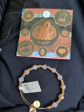 Alex and Ani Gold Beaded Opalescent Stretch Bracelet - Cream/Gold